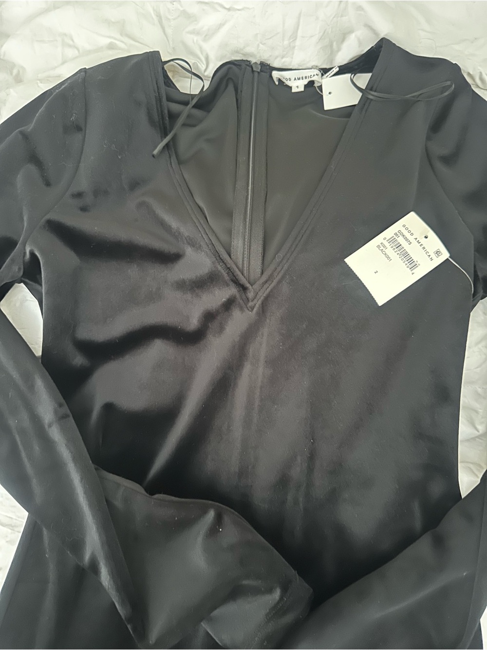 Good American Black V-Neck Satin-Look Long Sleeve Top with Back Zip